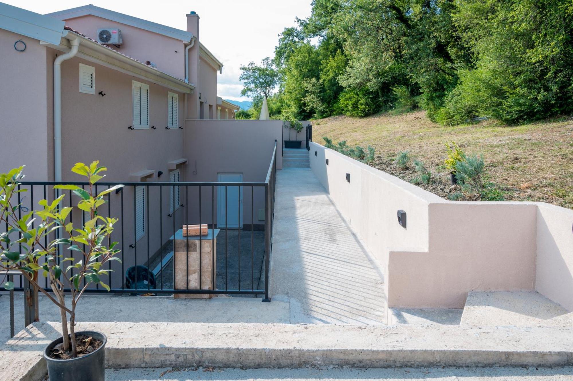 Appartement En Chene Kotor Exterior foto